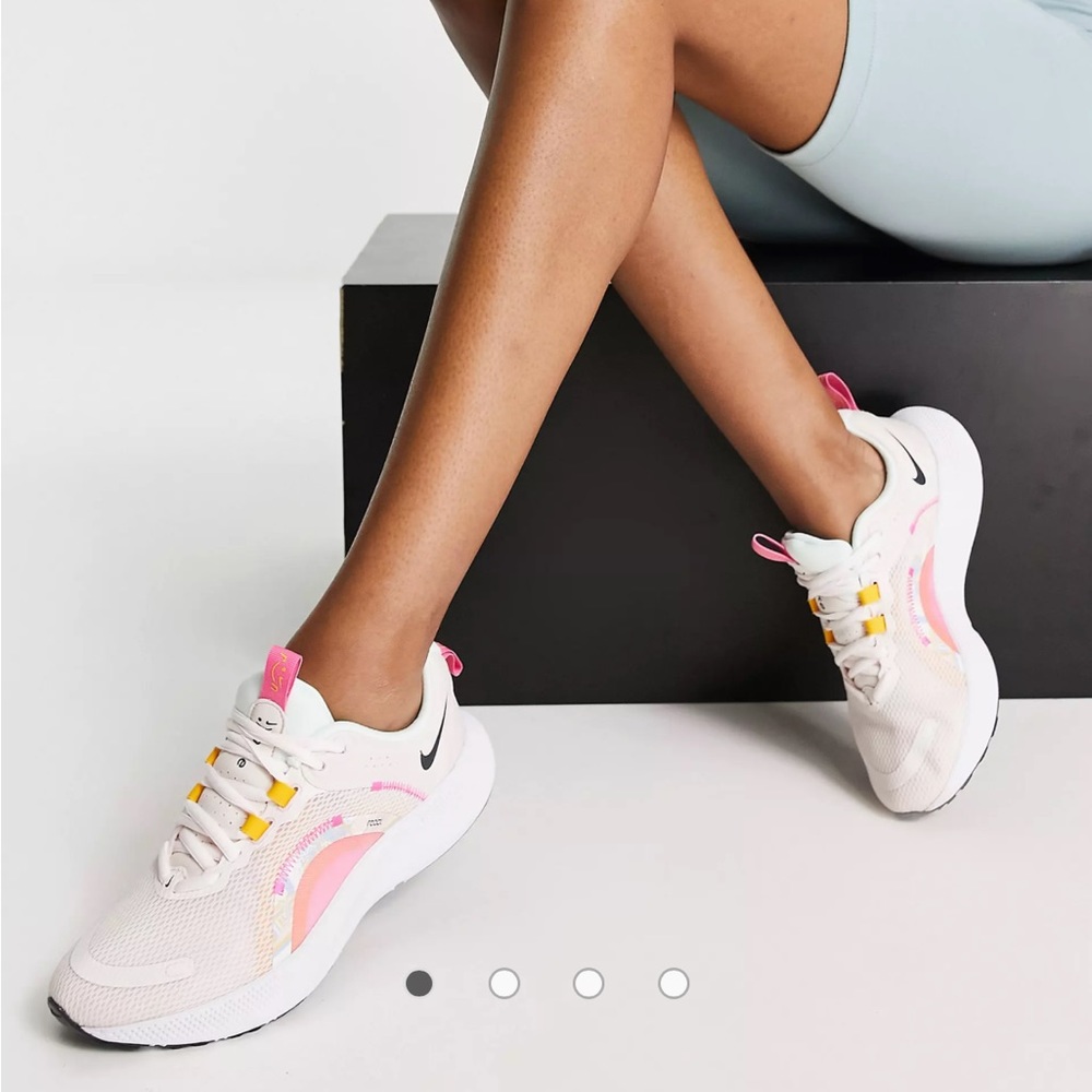 Nike Escape Run 2